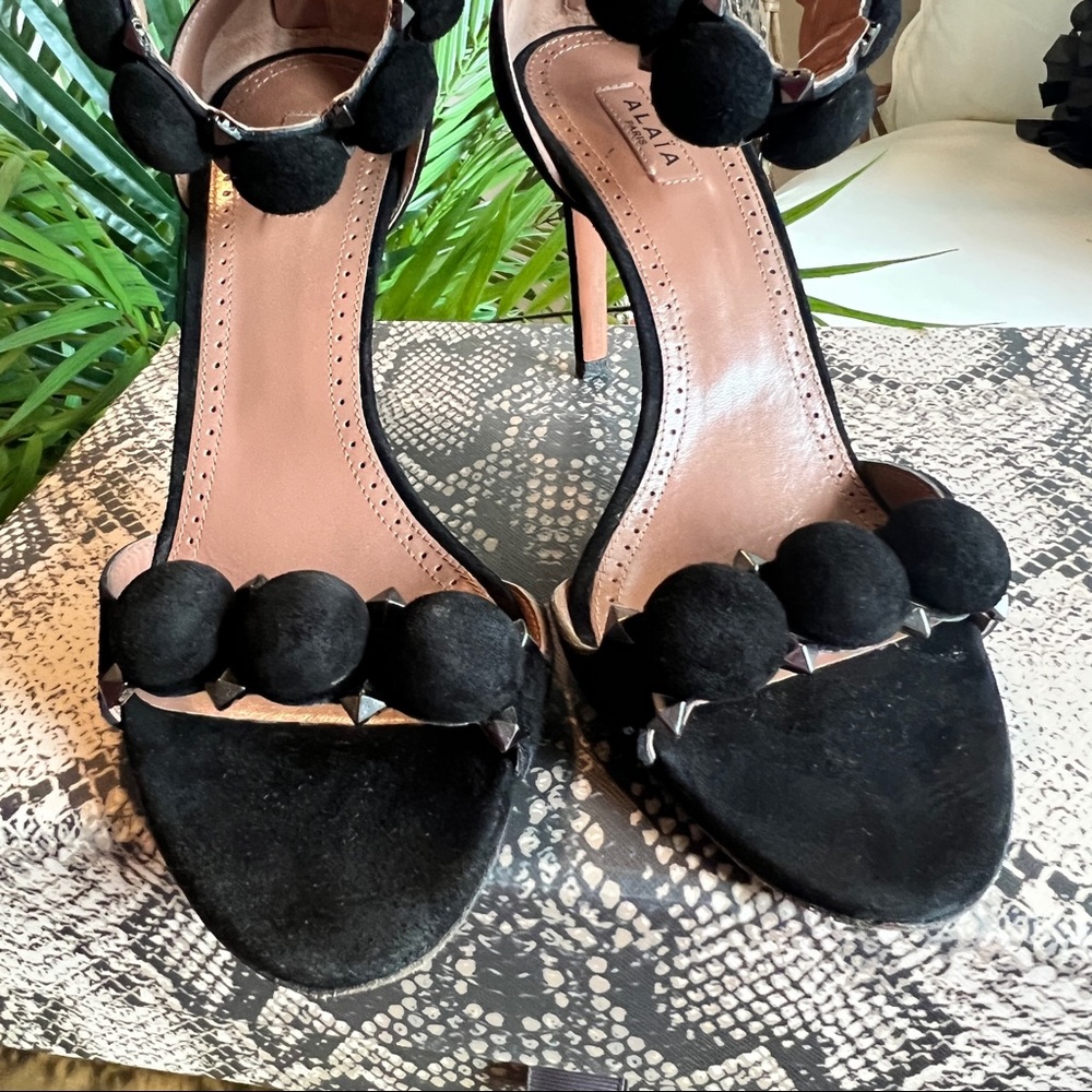 ALAIA Black Bombe Suede Ankle Strap Stilettos - Picture 13 of 17